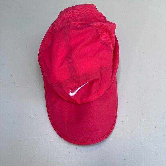NIKE Featherlight Dri-Fit Hat Cap Neon Pink Adjustable Womens Running Golf - Picture 1 of 4